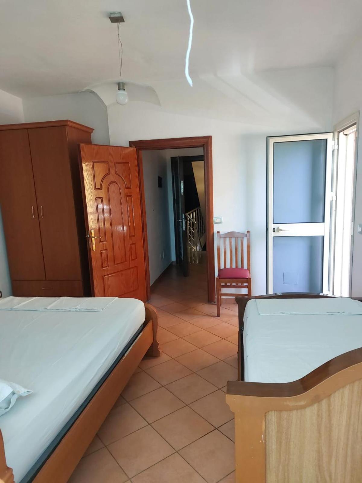Apartments Vila Cala Durres Exterior photo